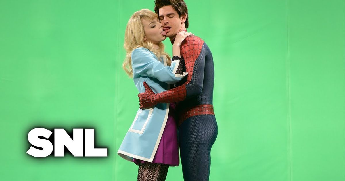 Spiderman Kiss - Saturday Night Live - VoiceTube: Learn English through  videos!