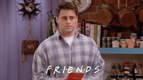 喬伊把書放在冰箱裡 | Friends (Joey Keeps Books in the Freezer | Friends)