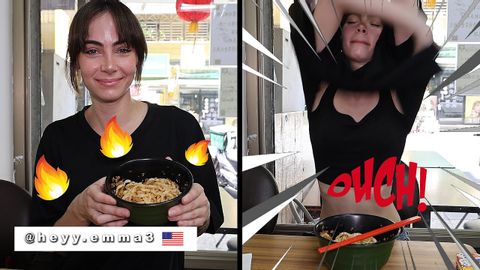 【愛吃辣的美國工程師指名大王麻辣乾麵】辣到上衣也沒用了 King Spicy Noodles