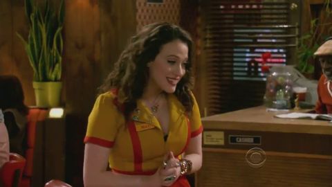 2人のブローク・ガールズ - そして、どうやって出会ったのか clip1 (2 Broke Girls – And How They Met clip1)