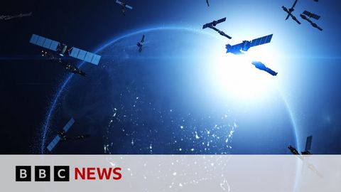 埃隆-馬斯克的衛星 "遮擋 "了宇宙視線 | BBC News (Elon Musk's satellites 'blocking' view of the universe | BBC News)